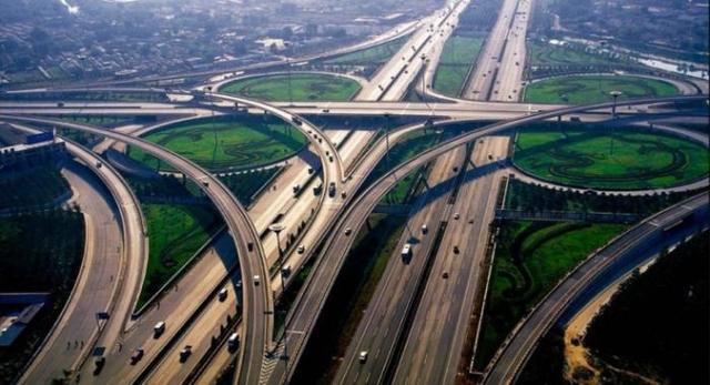 国家禁止用混凝土筑路。为什么?原因是什么?